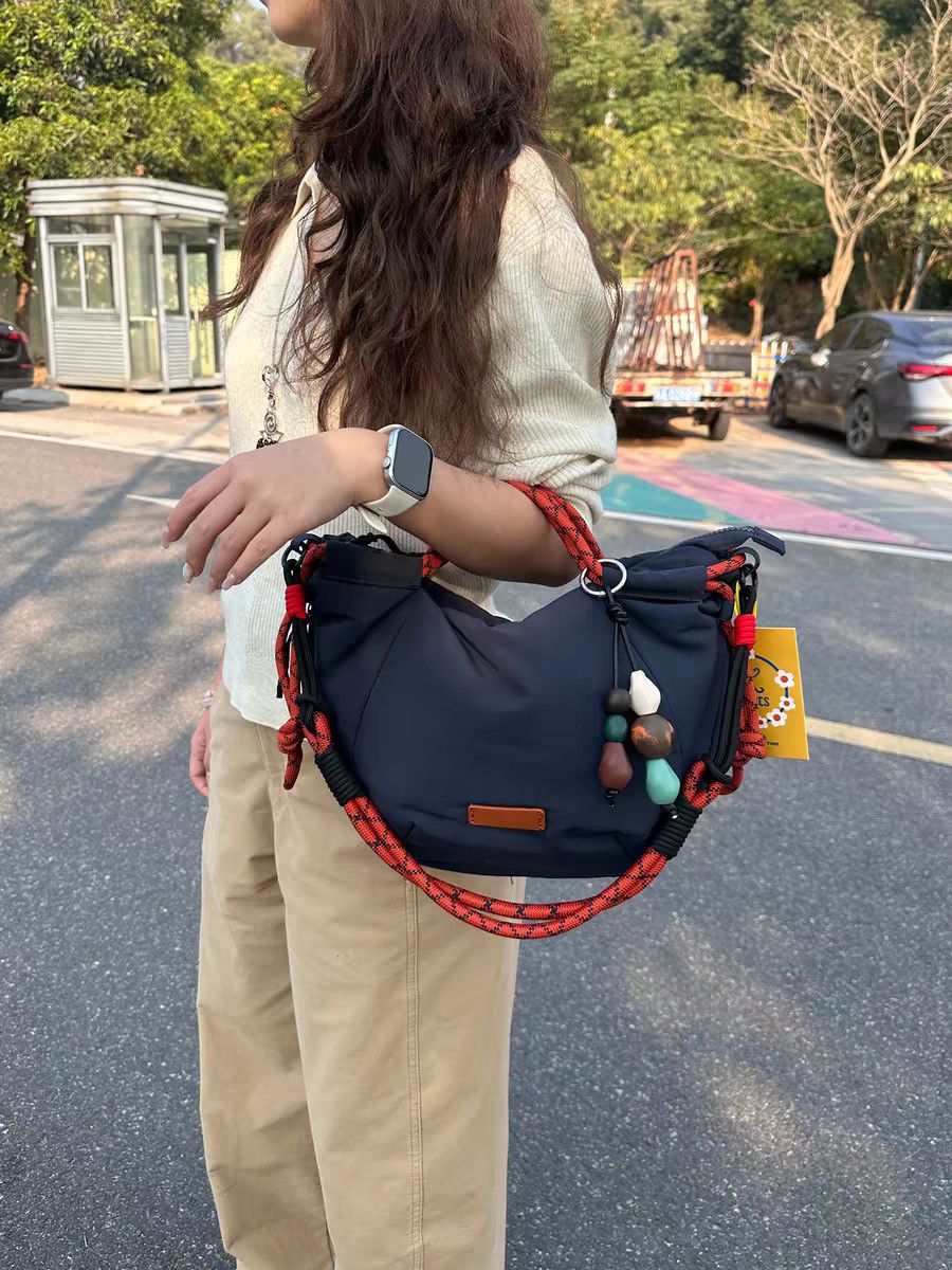 여성 가방 나일론 2026 새로운 패션 럭셔리 한국식  - Luxury Bags Korea 리뷰 및 가격